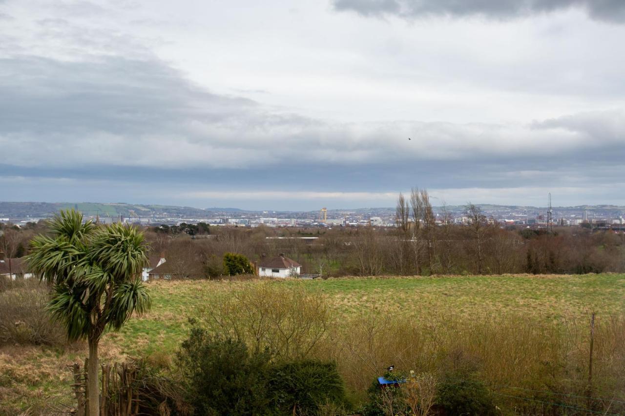 Fully Refurbished North Belfast Home 2 Екстер'єр фото