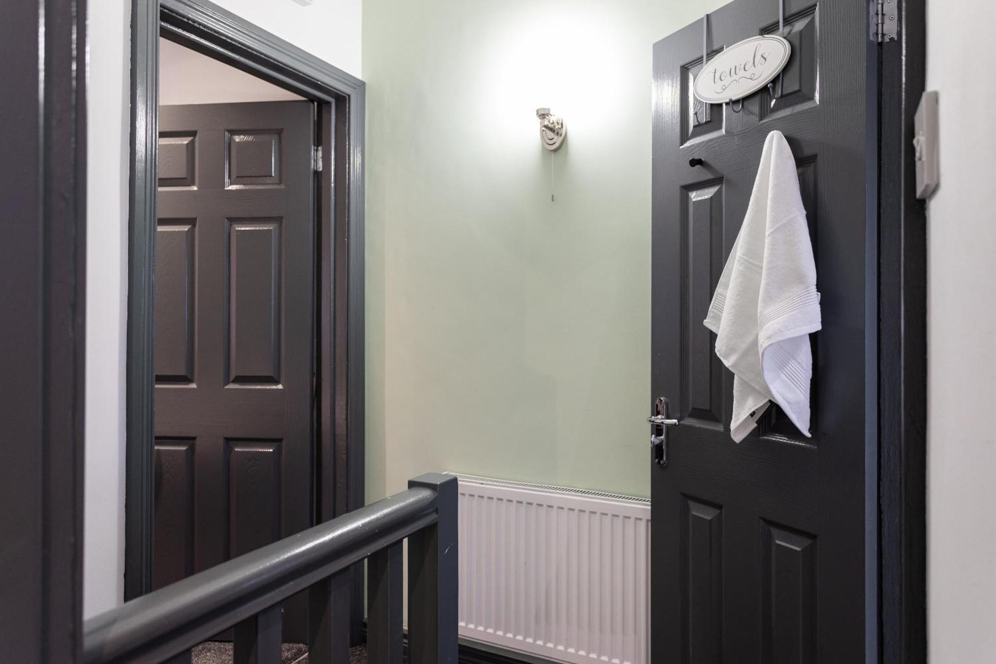 Fully Refurbished North Belfast Home 2 Екстер'єр фото