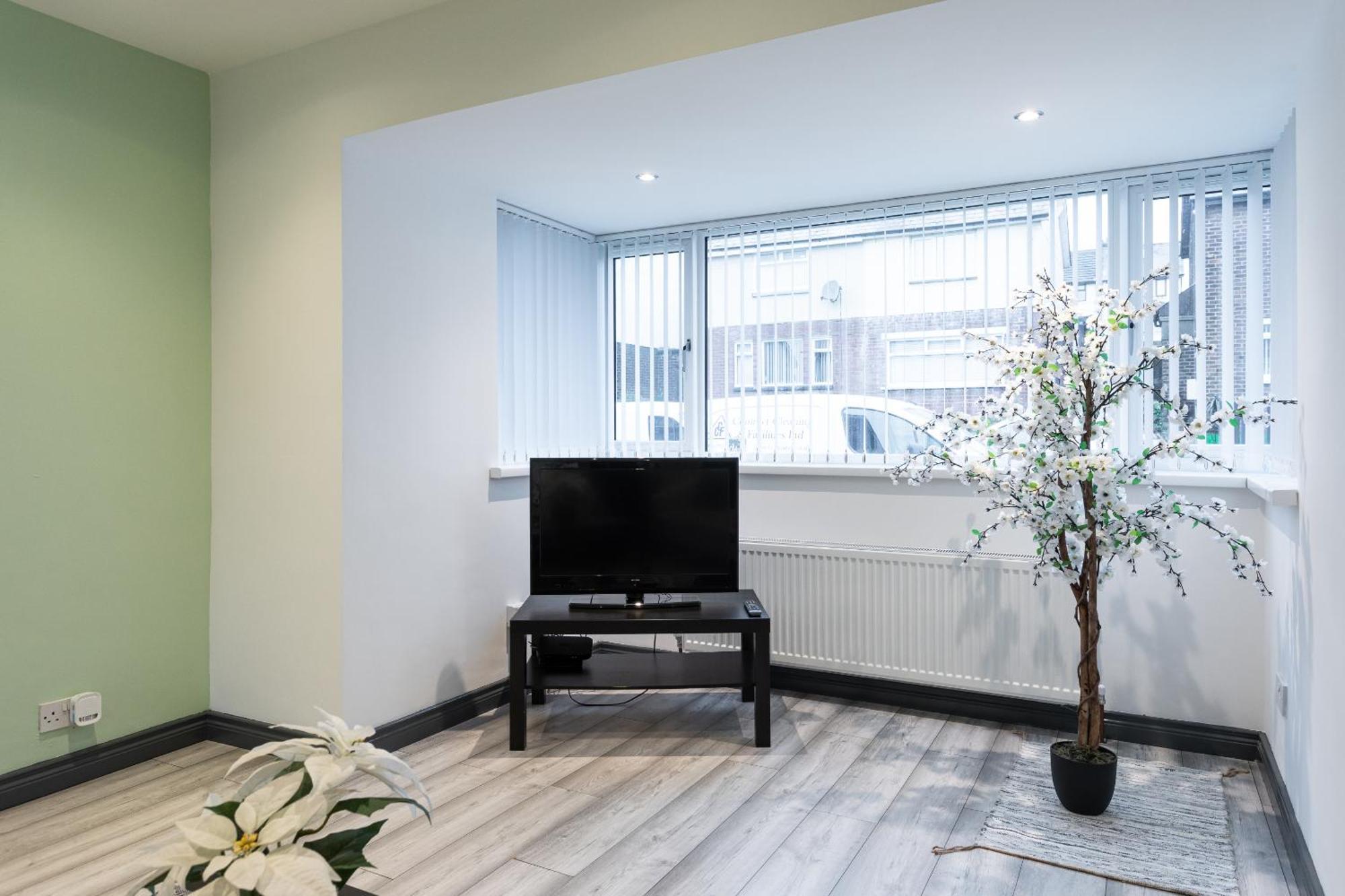Fully Refurbished North Belfast Home 2 Екстер'єр фото